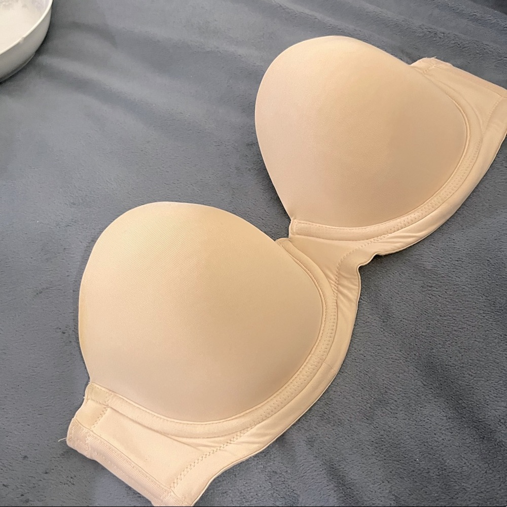 WACOAL strapless bra